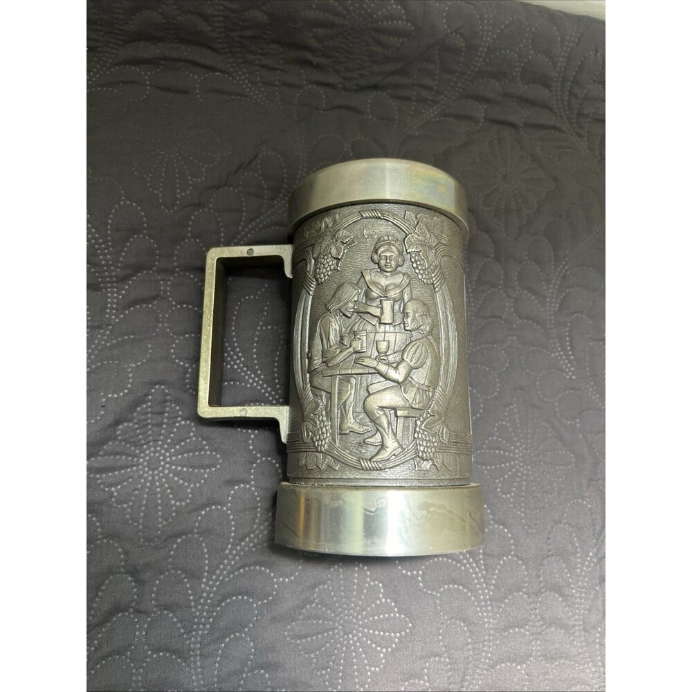 Vintage Castleware Pewter Beer Stein Tankard Spain Tavern Scene Grapes Mug Bar